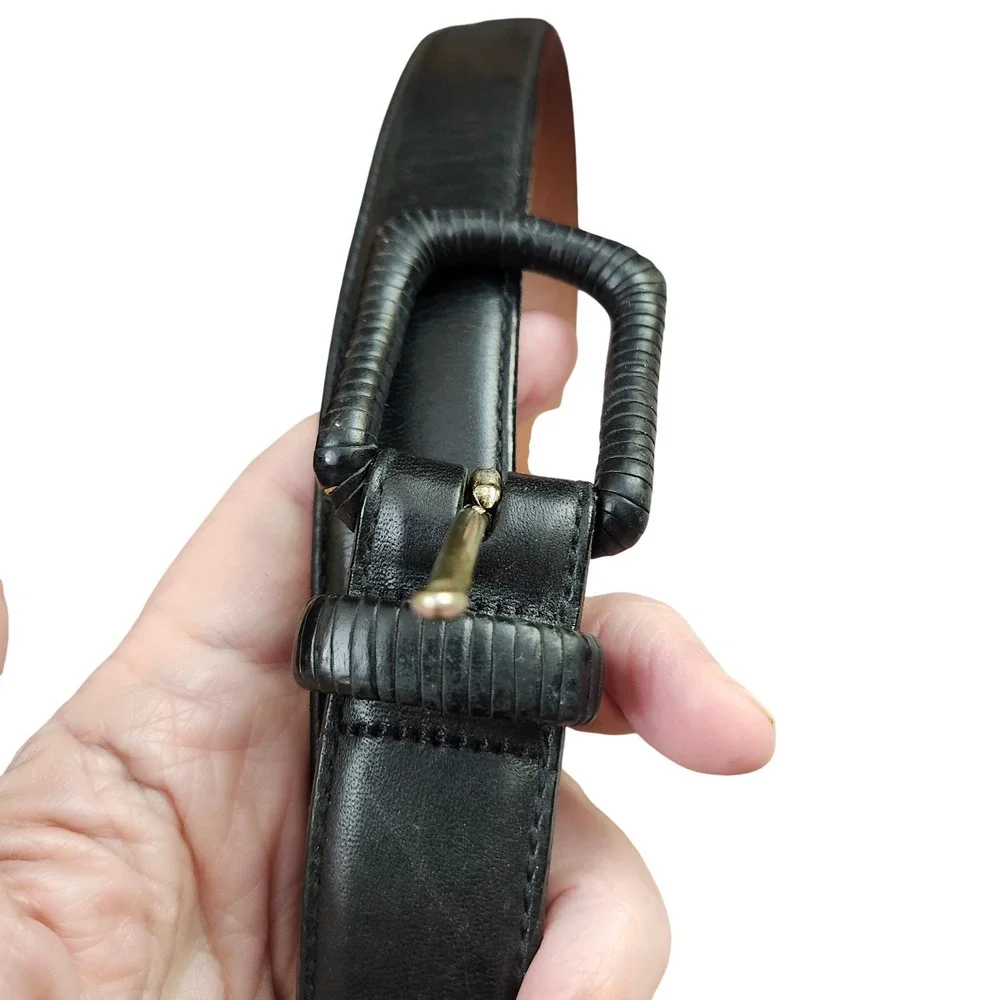 Brighton Mens Black Leather Belt Size 32 Textured Leather Wrapped Buckle Classic